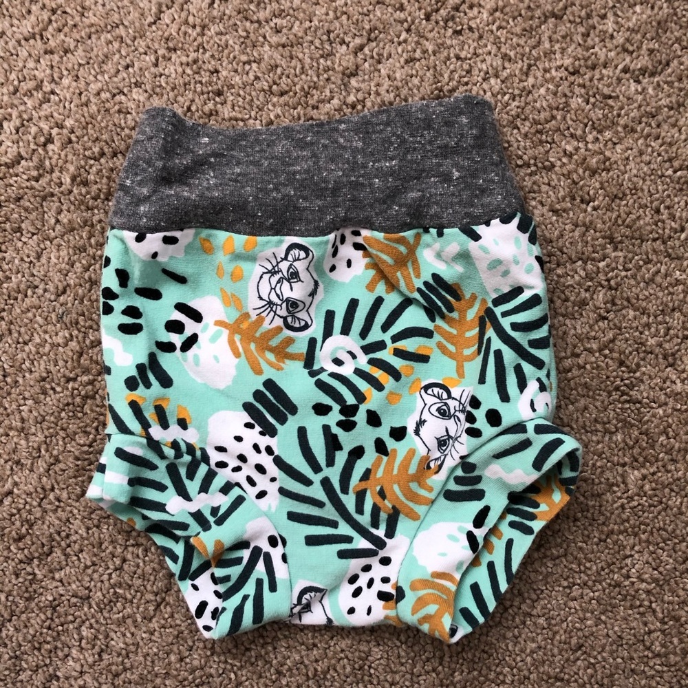 0-6 month bummies